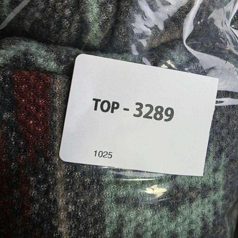 Patterned Pullover Jacket - image 8